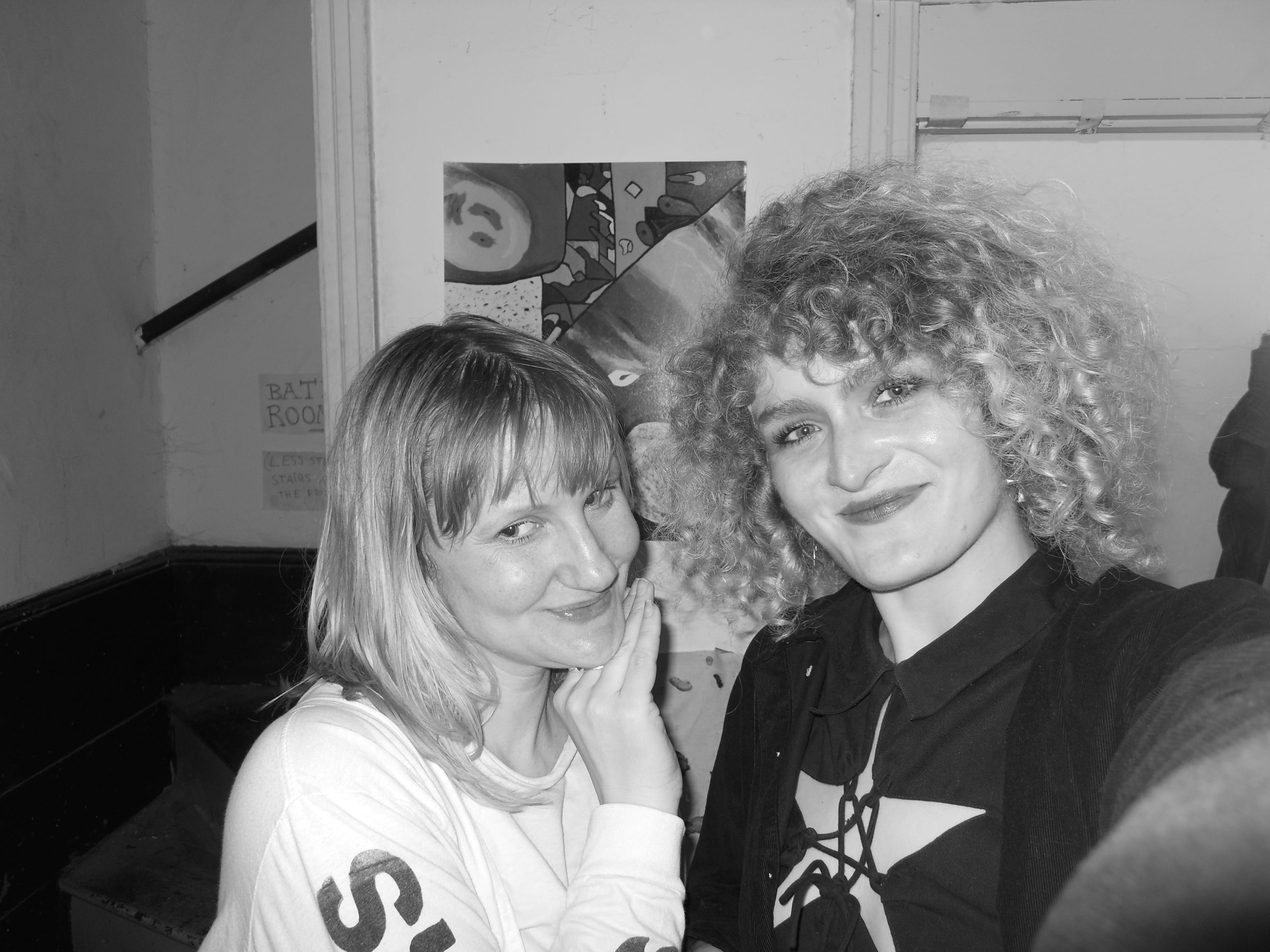 a picture of Renee and Anna