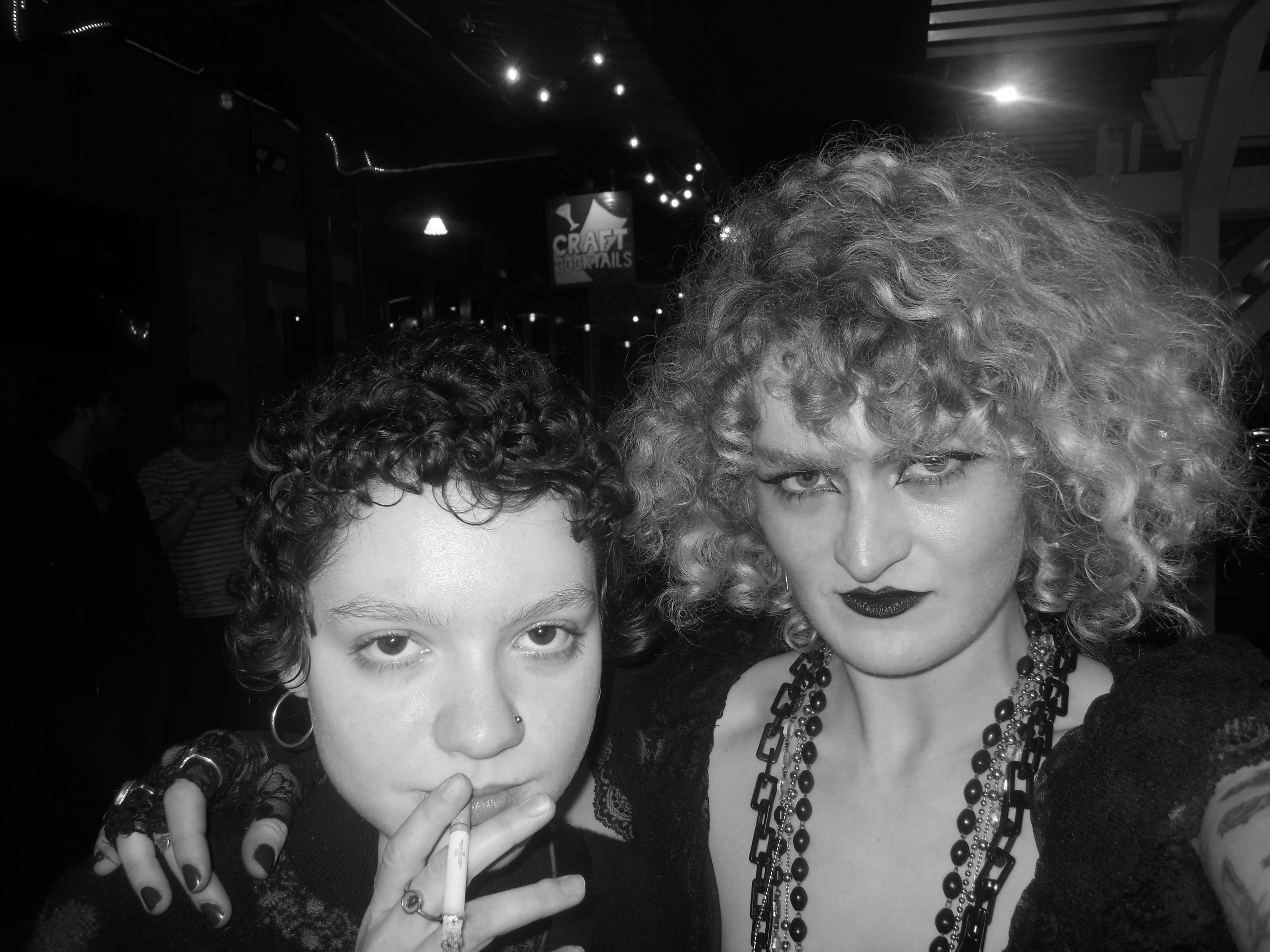 a picture of Estelle and Anna